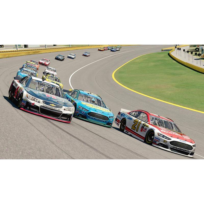 اسکرین شات (تصویر گیم پلی) بازی Nascar 15 نسخه Xbox 360