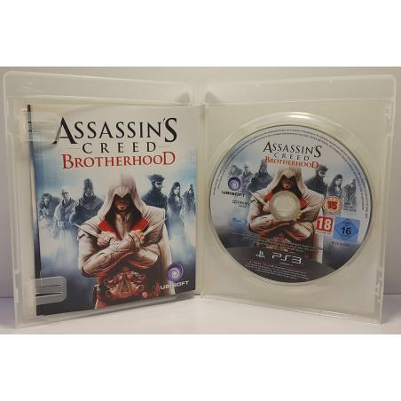 محتوای داخل قاب اصلی بازی Assasin's Creed Brotherhood نسخه PS3 مربوط به محصول در حال فروش