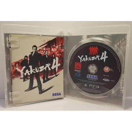 داخل قاب اصلی بازی Yakuza 4 نسخه اصلی برای PS3 مربوط به محصول در حال فروش