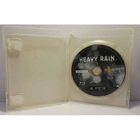 داخل قاب اصلی و اورجینال بازی Heavy Rain نسخه PS3 مربوط به محصول در حال فروش