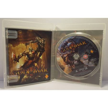 داخل قاب اصلی و اورجینال بازی خدای جنگ (God of War 3) نسخه PS3 مربوط به محصول در حال فروش