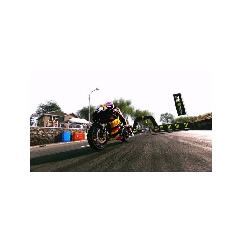 اسکرین شات ( تصویر گیم پلی) بازی TT Isle of Man Ride on the Edge 3 برای کامپیوتر