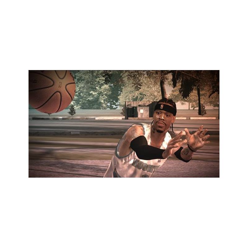 اسکرین شات و تصویر گیم پلی بازی NBA Street Homecourt نسخه PS3 تصویر 1