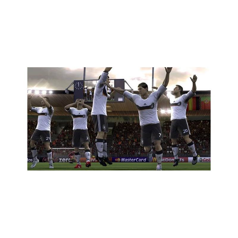 اسکرین‌شات و تصویر گیم‌پلی بازی UEFA EURO 2008 نسخه PS3 تصویر 3