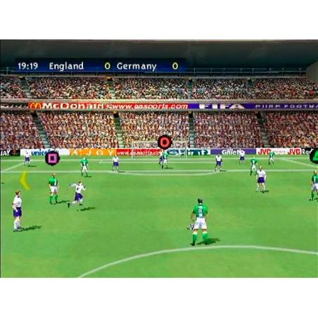 اسکرین شات و تصویر گیم‌پلی بازی FIFA 2000 مخصوص پلی استیشن وان (PS1) تصویر شماره 5